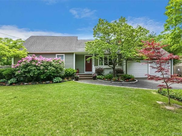 219 Pond Road, Bohemia, NY 11716