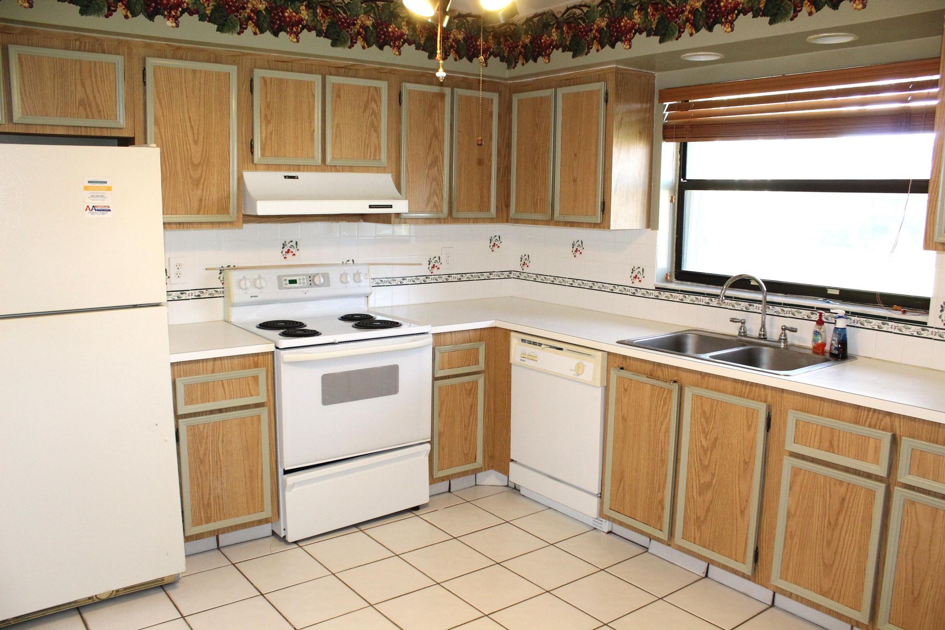 9825 Clusia Tree Drive, Unit B, Boynton Beach, FL 33436 Photo