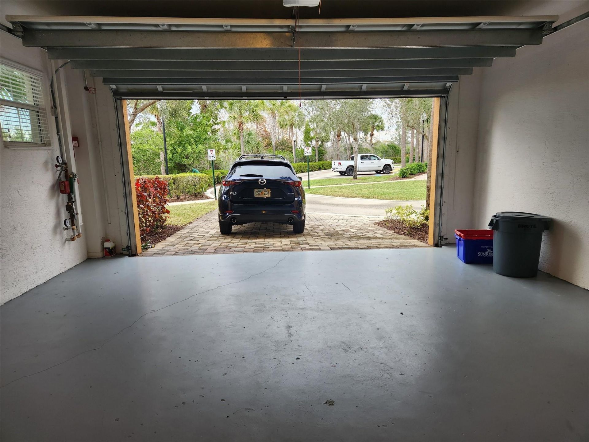 12698 NW 32nd Place, Sunrise, FL 33323 Photo