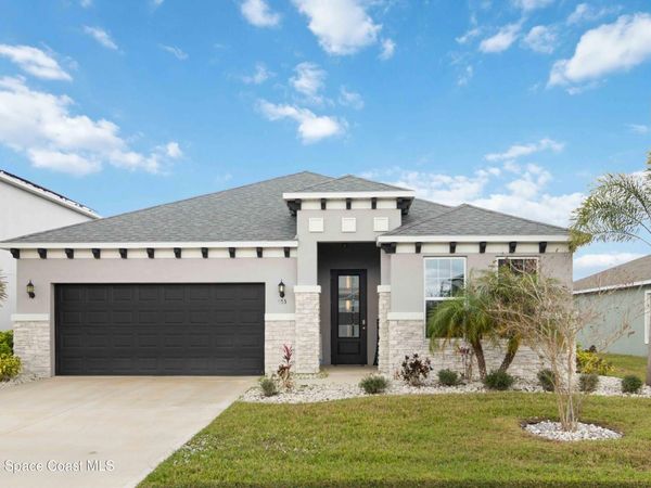 553 Cooper Court SW, Palm Bay, FL 32908