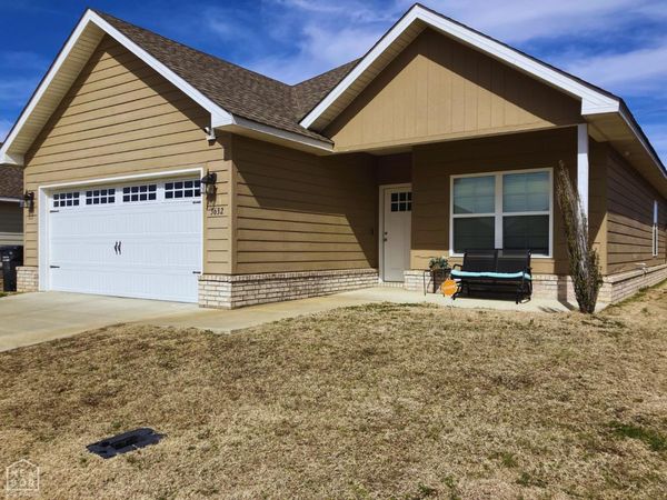 3632 Leafy Pass Drive, Jonesboro, AR 72404