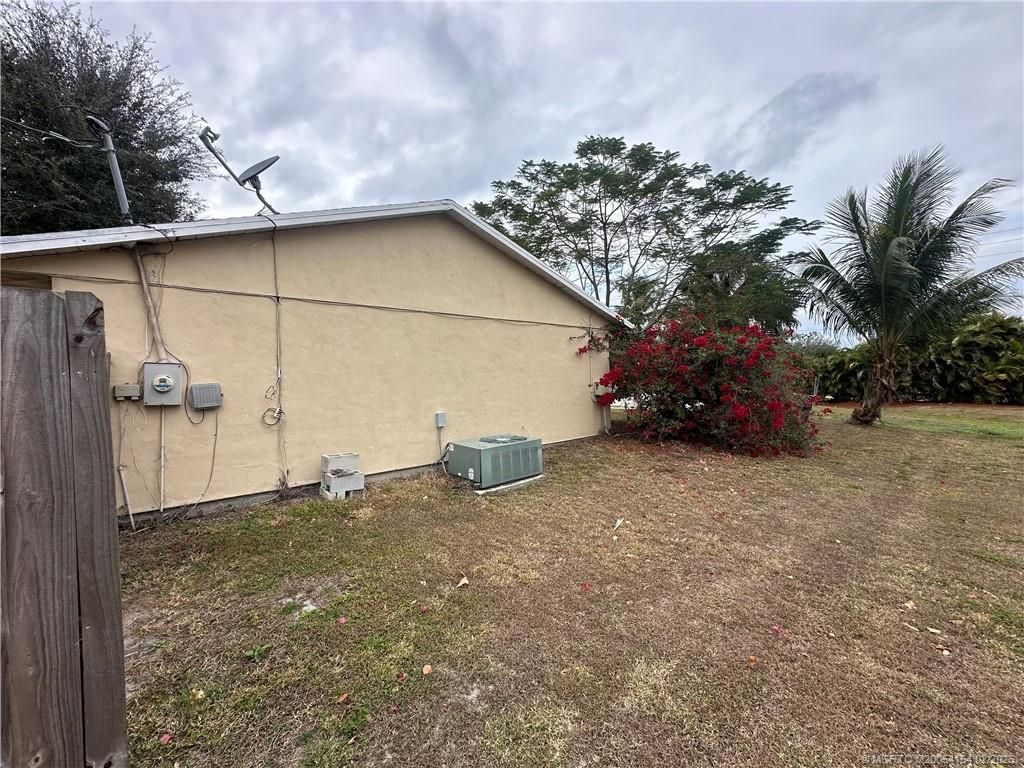 1664 SW Paar Drive, Port Saint Lucie, FL 34953 Photo