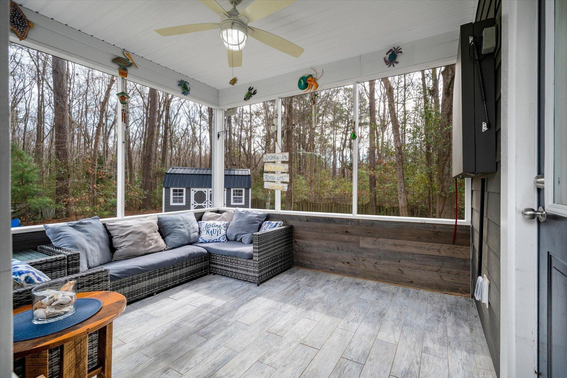 2869 Claybrook Street Photo 32