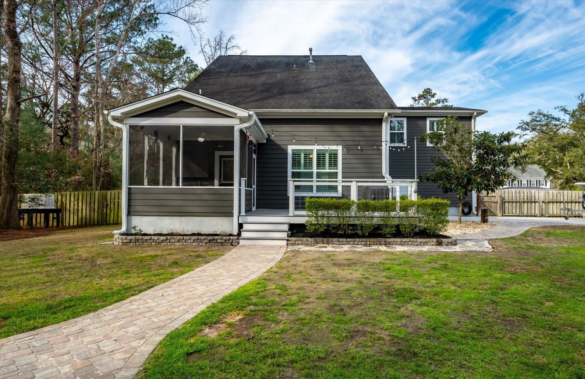 2869 Claybrook Street Photo 38