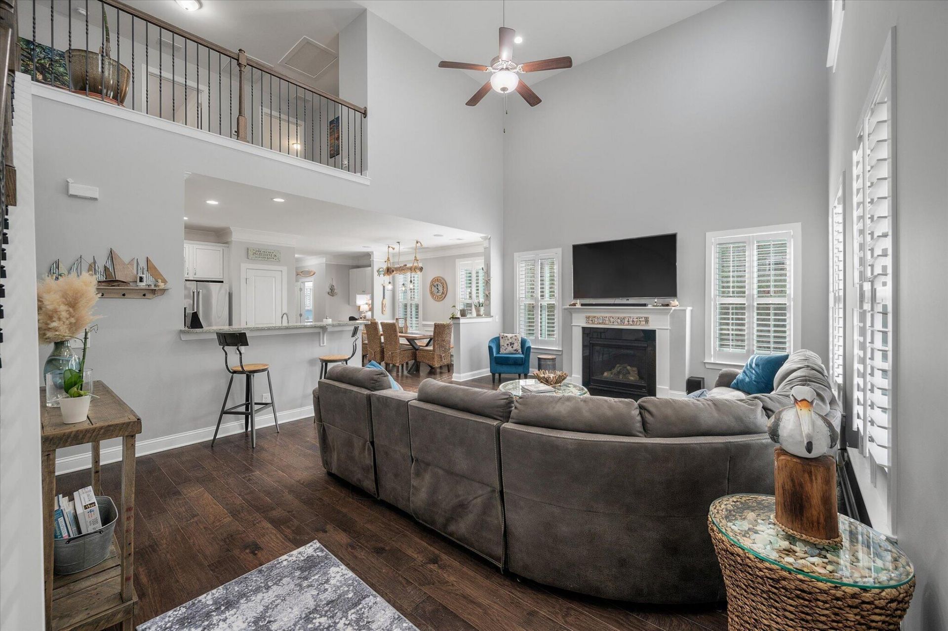 2869 Claybrook Street Photo 4