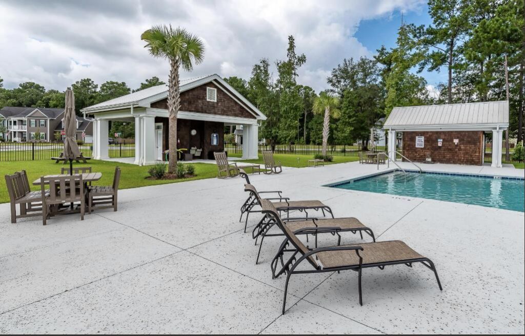 2869 Claybrook Street Photo 46