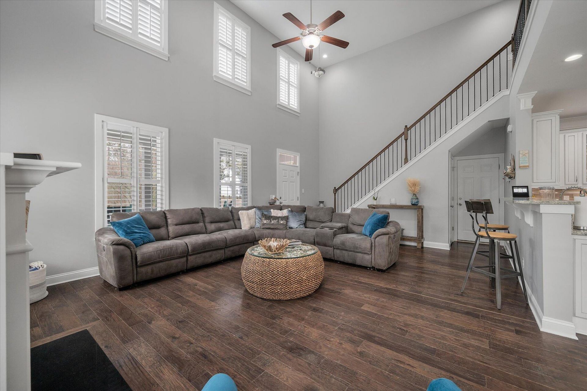 2869 Claybrook Street Photo 8