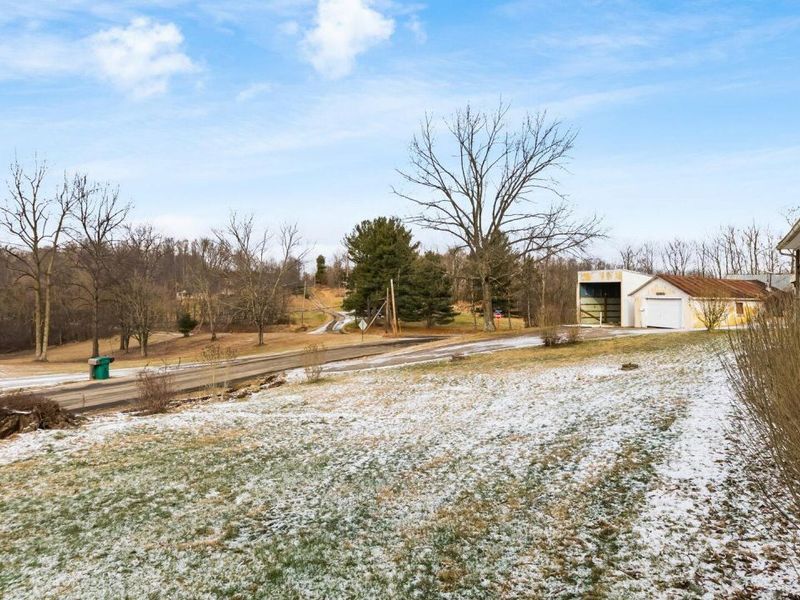 9390 Perryton Road, Frazeysburg, OH 43822 Photo 27
