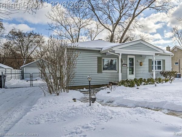 539 Fowler Street, Howell, MI 48843