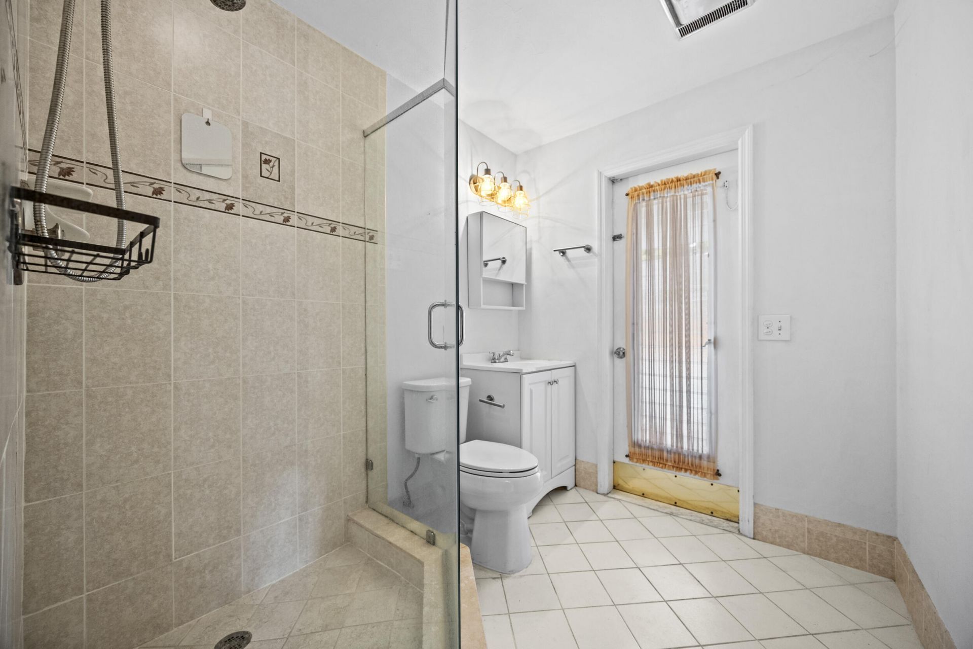 723 SW 27th Terrace, Boynton Beach, FL 33435 Photo