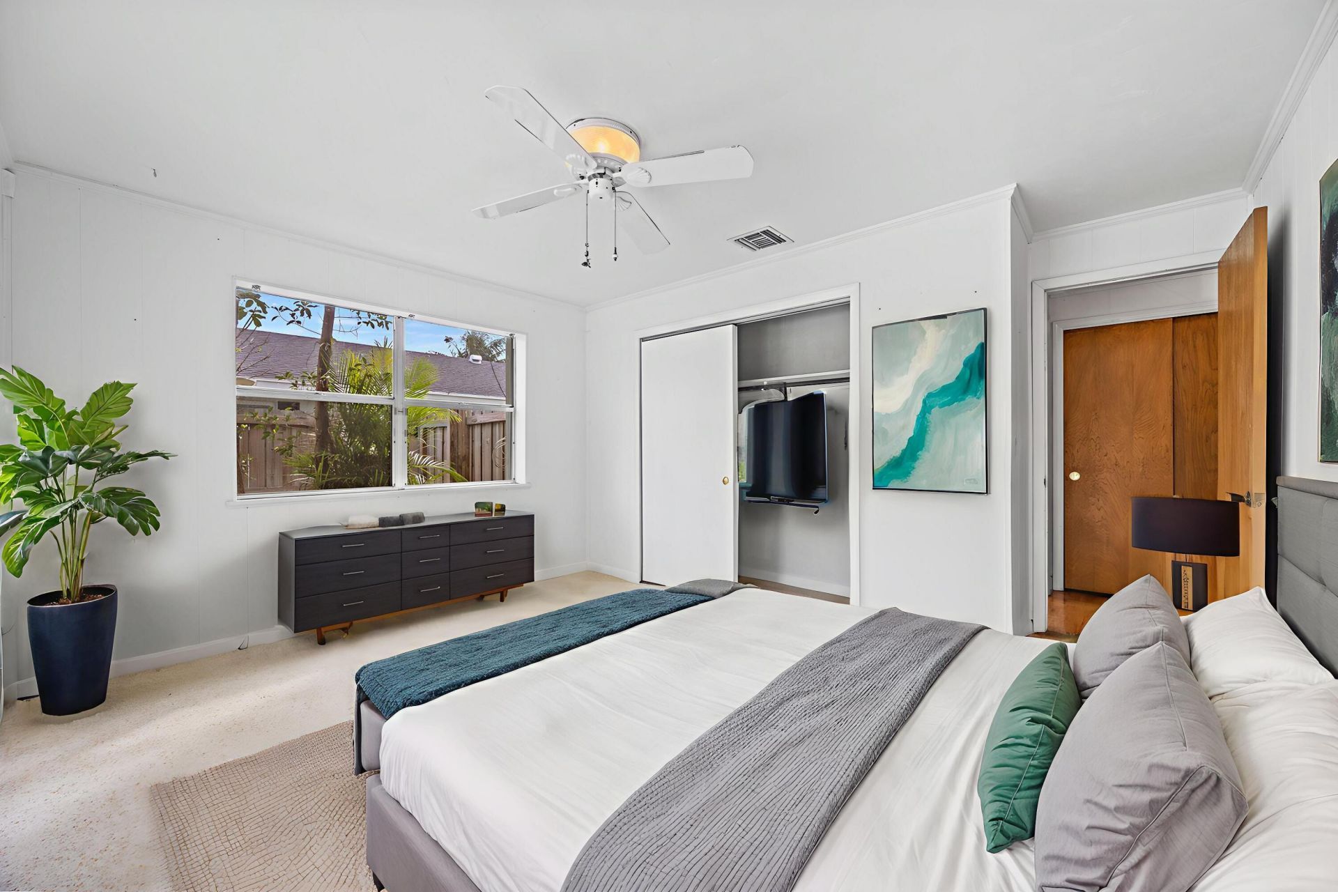 723 SW 27th Terrace, Boynton Beach, FL 33435 Photo