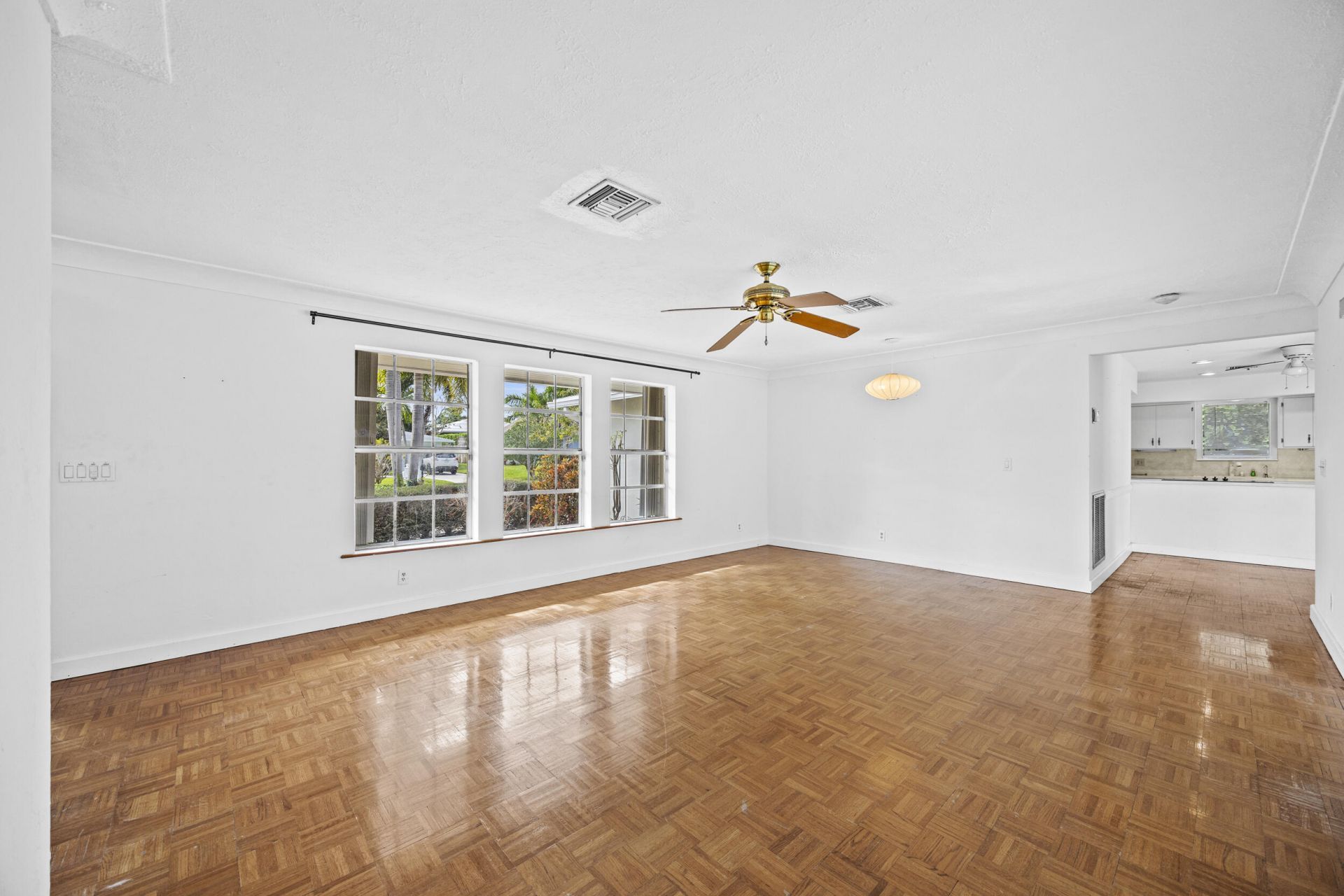 723 SW 27th Terrace, Boynton Beach, FL 33435 Photo