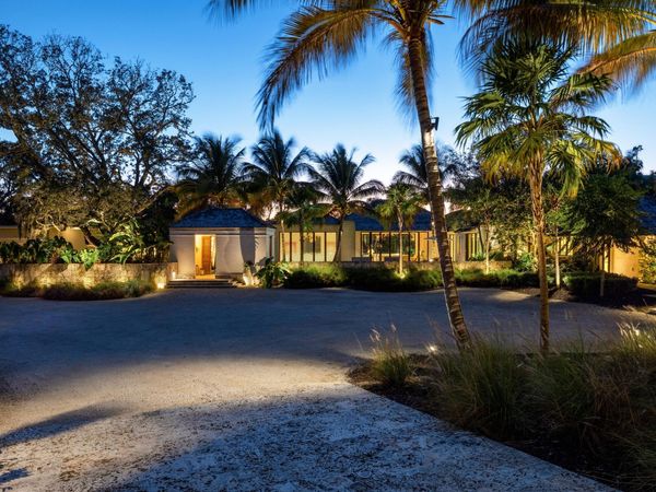 109 S River Road, Sewalls Point, FL 34996