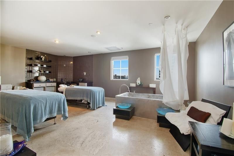 601 N Ft Lauderdale Bch Boulevard, Unit 1111, Fort Lauderdale, FL 33304 Photo