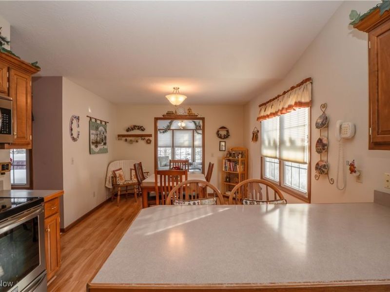 789 Meadow View Drive NW, Canal Fulton, OH 44614 Photo 14