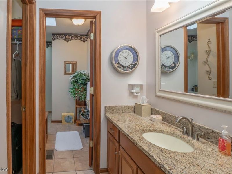 789 Meadow View Drive NW, Canal Fulton, OH 44614 Photo 23