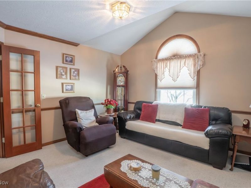 789 Meadow View Drive NW, Canal Fulton, OH 44614 Photo 4