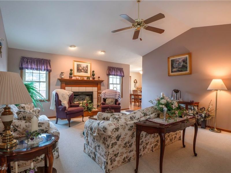 789 Meadow View Drive NW, Canal Fulton, OH 44614 Photo 6