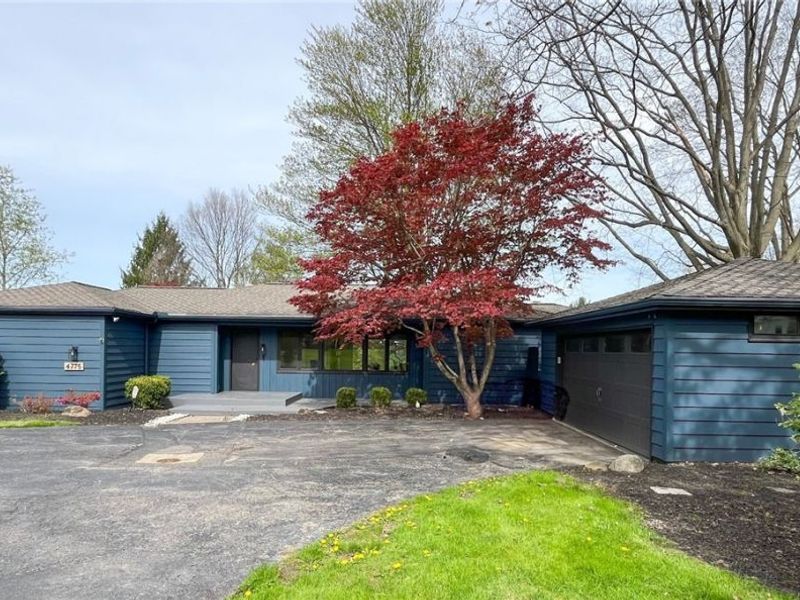 4775 SOM Center Road, Moreland Hills, OH 44022 Photo 1