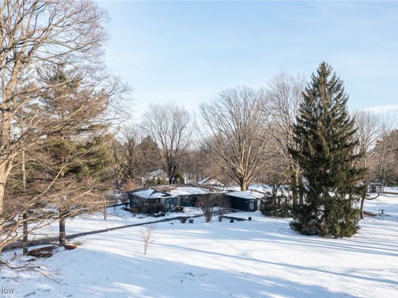 4775 SOM Center Road, Moreland Hills, OH 44022 Photo 45