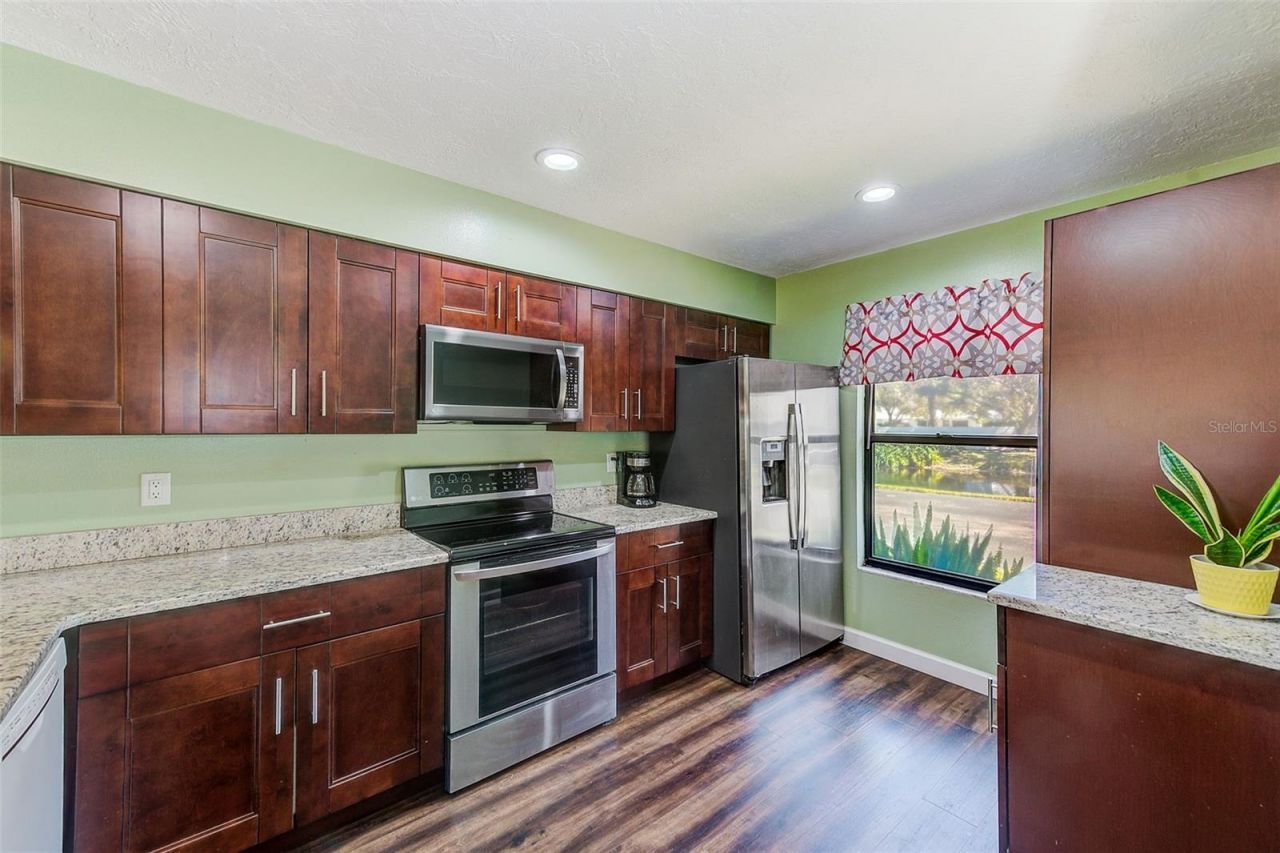 6040 27th Street W, Bradenton, FL 34207 Photo