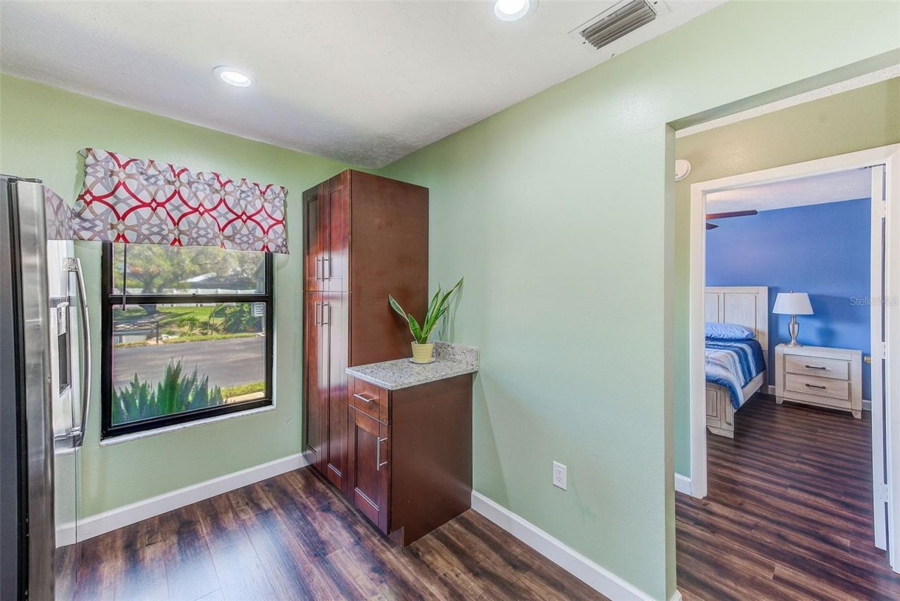 6040 27th Street W, Bradenton, FL 34207 Photo