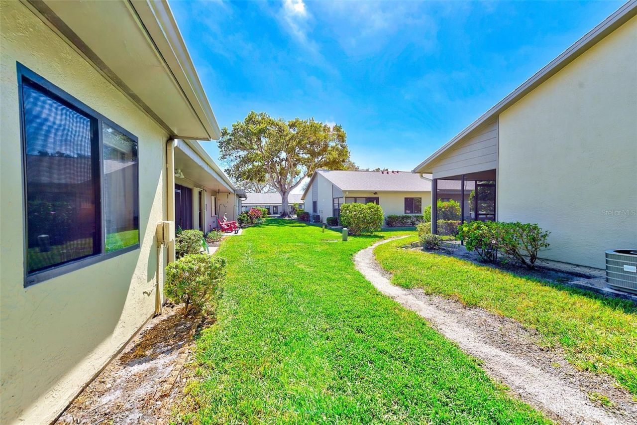 6040 27th Street W, Bradenton, FL 34207 Photo