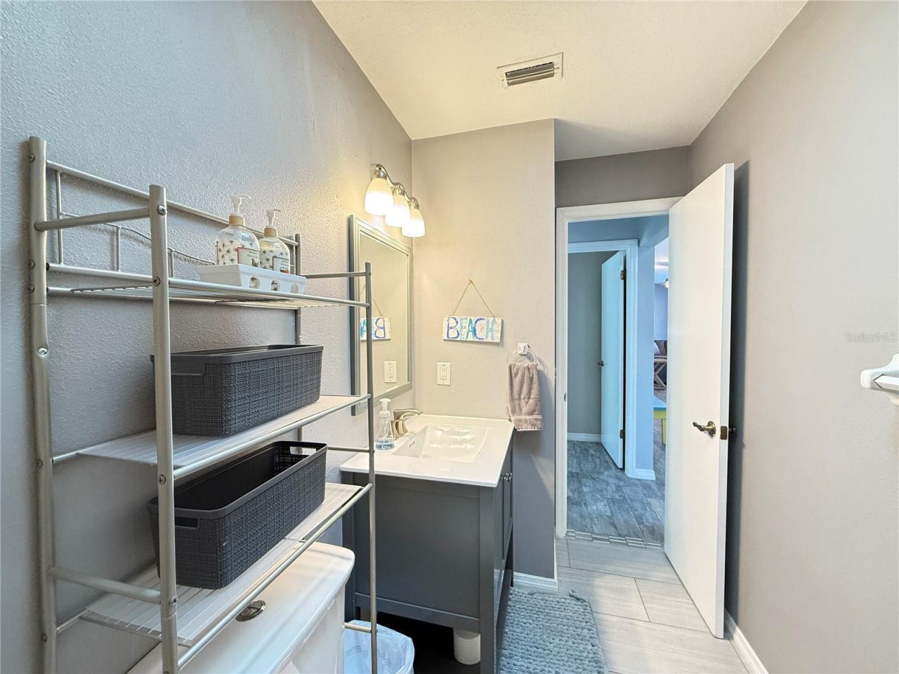 828 E 23rd Avenue, New Smyrna Beach, FL 32169 Photo