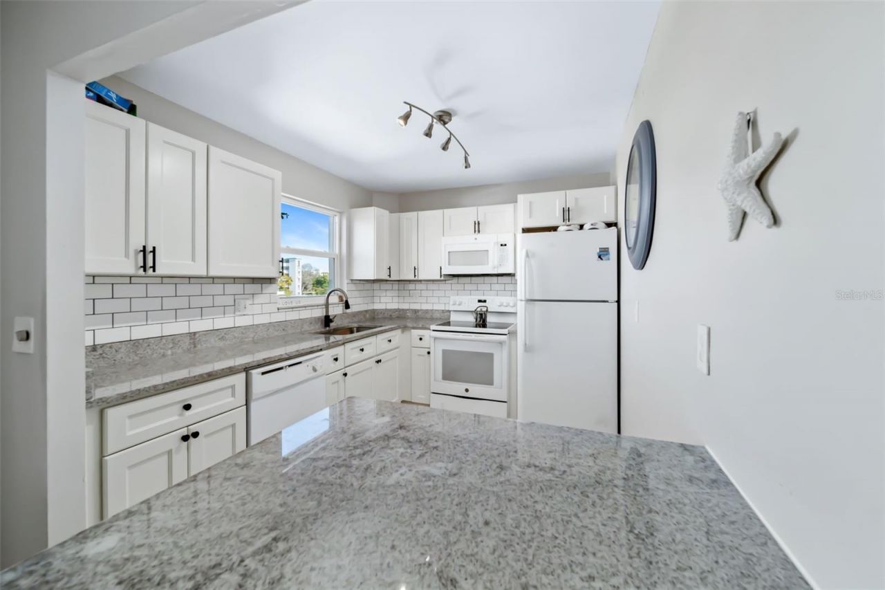 4460 Ironwood Circle, Unit 301A, Bradenton, FL 34209 Photo