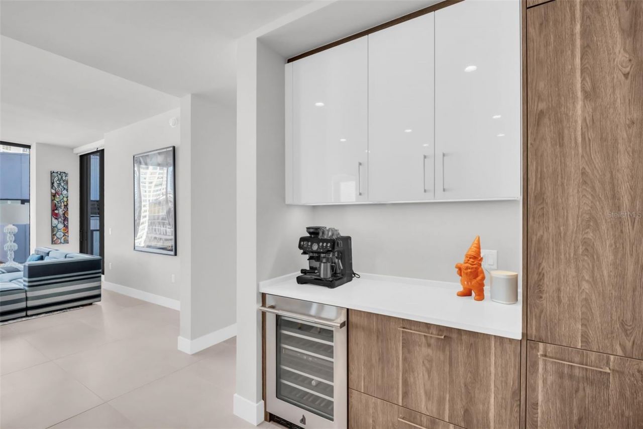 301 1st Street S, Unit 1404, Saint Petersburg, FL 33701 Photo