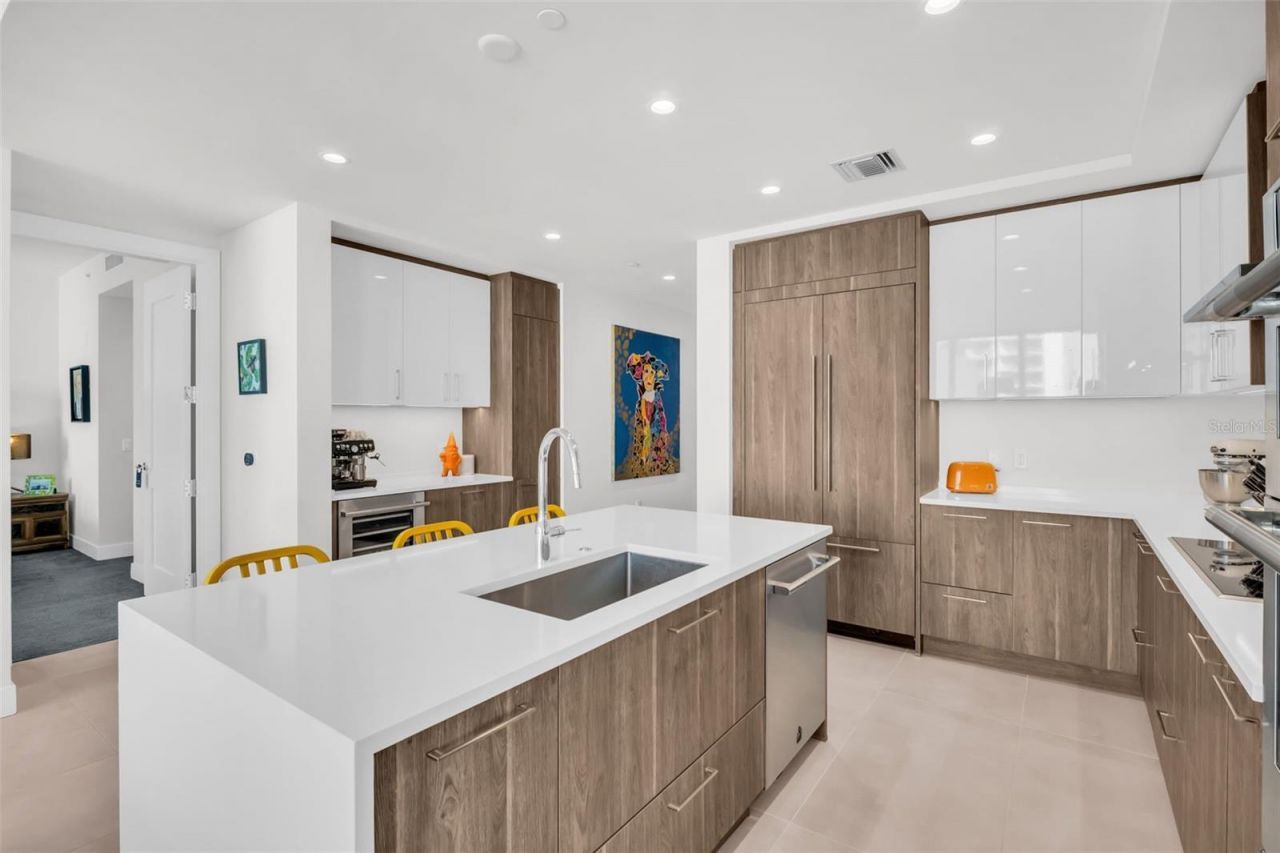 301 1st Street S, Unit 1404, Saint Petersburg, FL 33701 Photo