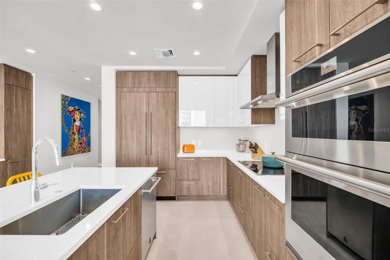 301 1st Street S, Unit 1404, Saint Petersburg, FL 33701 Photo