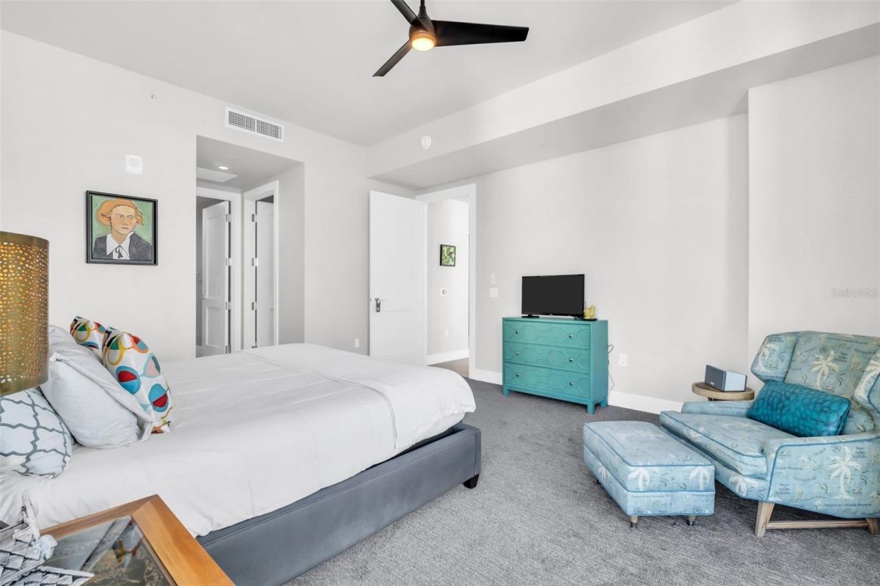 301 1st Street S, Unit 1404, Saint Petersburg, FL 33701 Photo