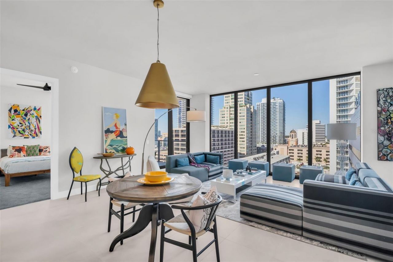 301 1st Street S, Unit 1404, Saint Petersburg, FL 33701 Photo