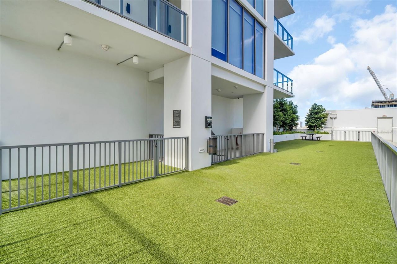 301 1st Street S, Unit 1404, Saint Petersburg, FL 33701 Photo