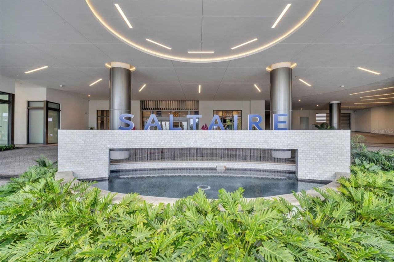 301 1st Street S, Unit 1404, Saint Petersburg, FL 33701 Photo