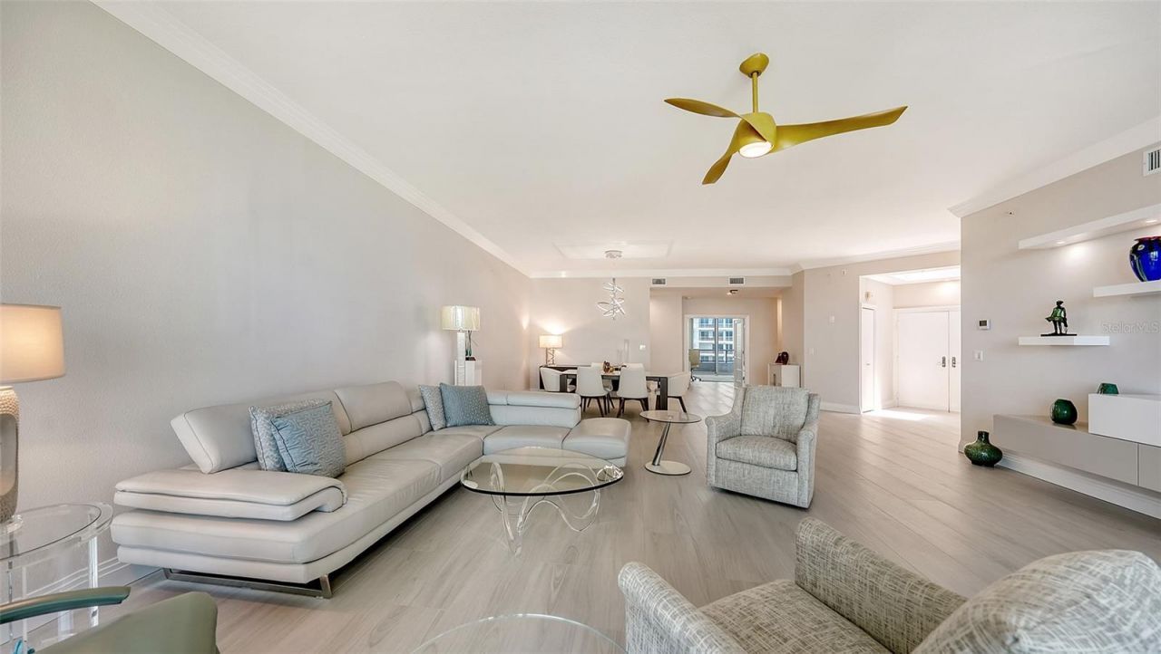 535 Sanctuary Drive, Unit C807, Longboat Key, FL 34228 Photo