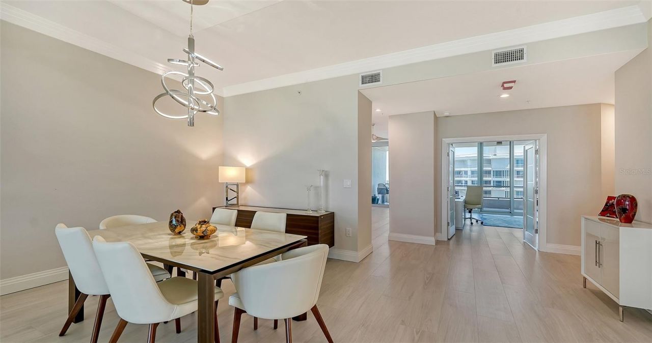 535 Sanctuary Drive, Unit C807, Longboat Key, FL 34228 Photo