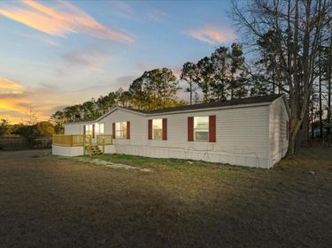 19227 SW 187TH AVENUE, ARCHER, FL 32618