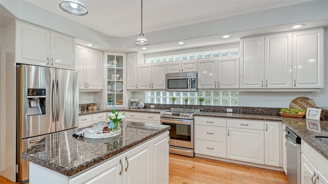 1934 Datura Street, Sarasota, FL 34239 Photo