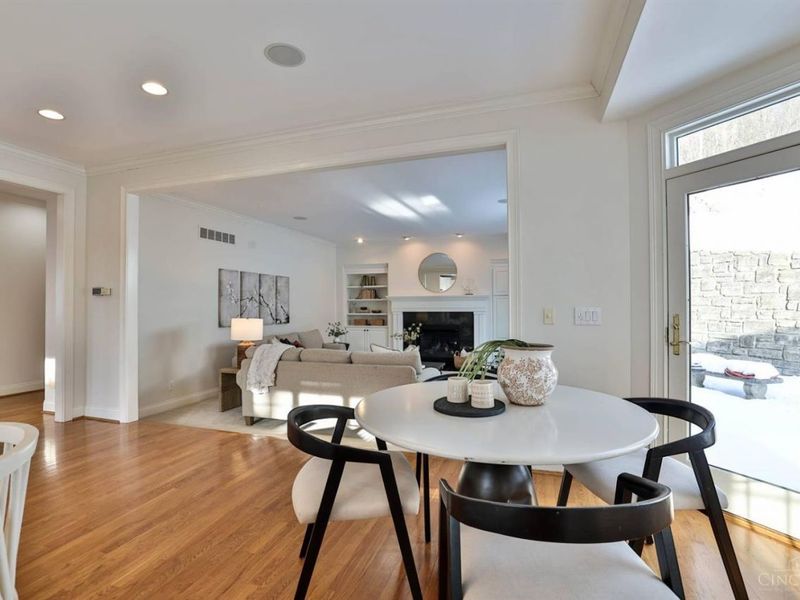 3045 Spencerhill Lane, Cincinnati, OH 45226 Photo 21