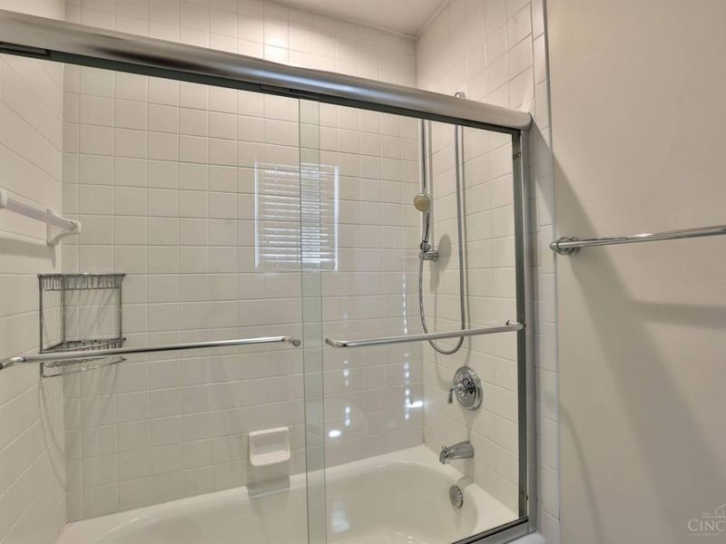 3045 Spencerhill Lane, Cincinnati, OH 45226 Photo 44