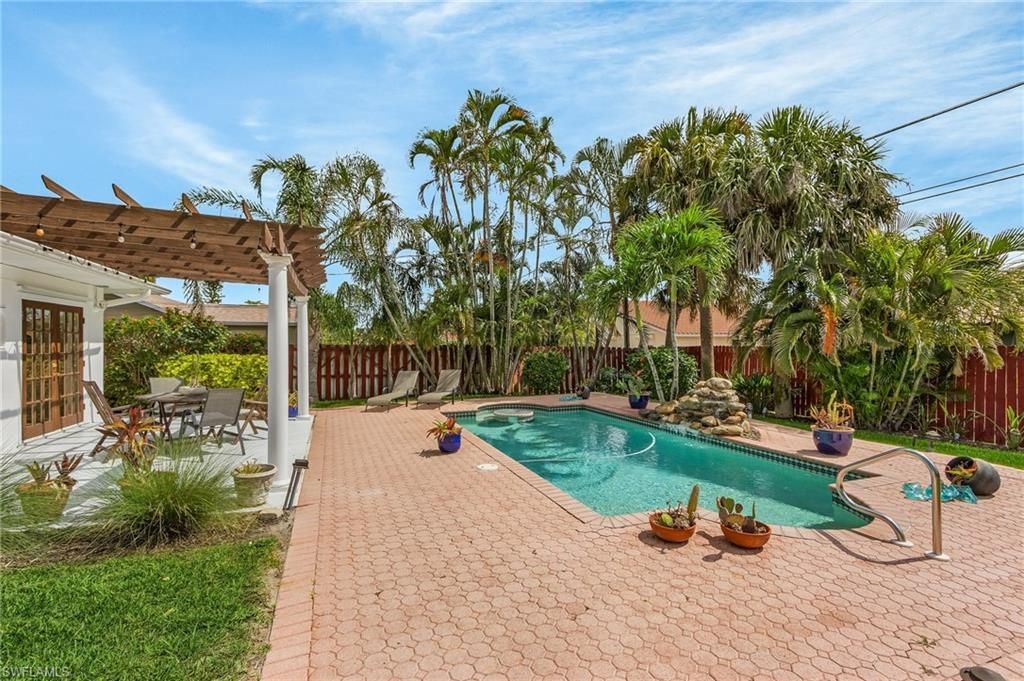 27553 Playa Del Rey Ln, Bonita Springs, FL 34135 Photo