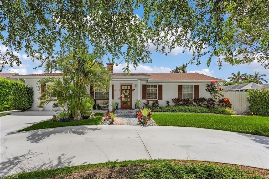 27553 Playa Del Rey Ln, Bonita Springs, FL 34135 Photo