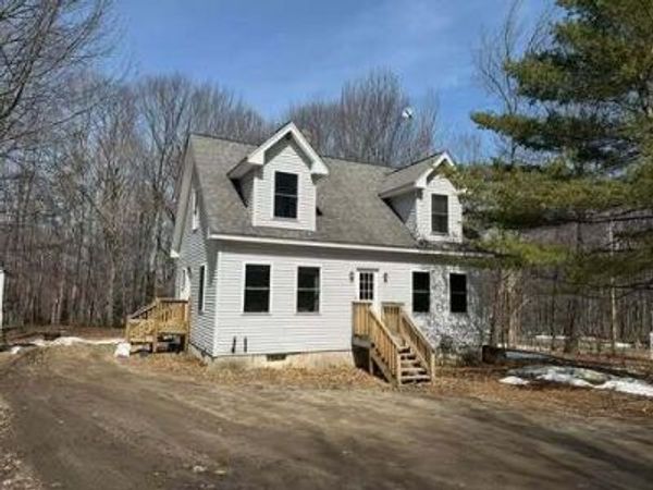 15 D And B, Buckfield, ME 04220