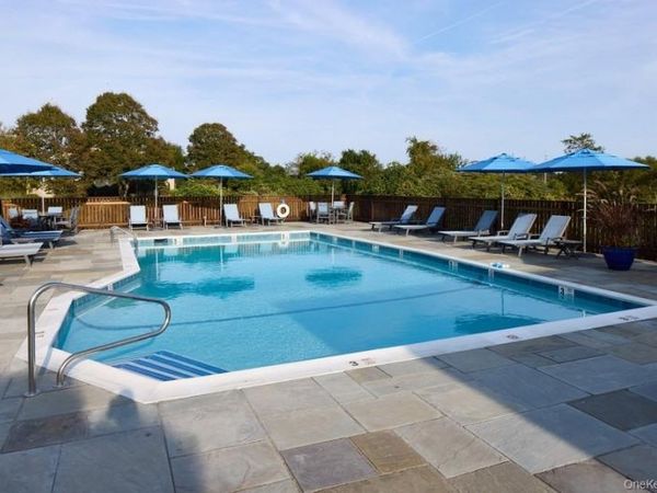 21 S Fulton Drive, Unit 29, Montauk, NY 11954