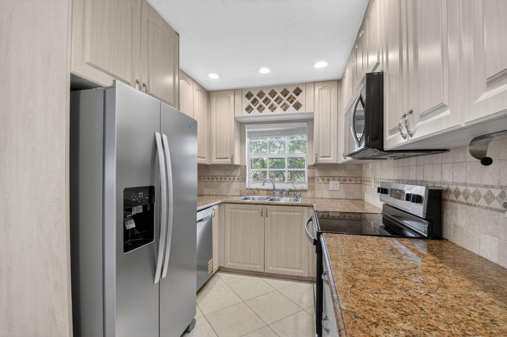 9197 SW 3rd Street, Boca Raton, FL 33428 Photo