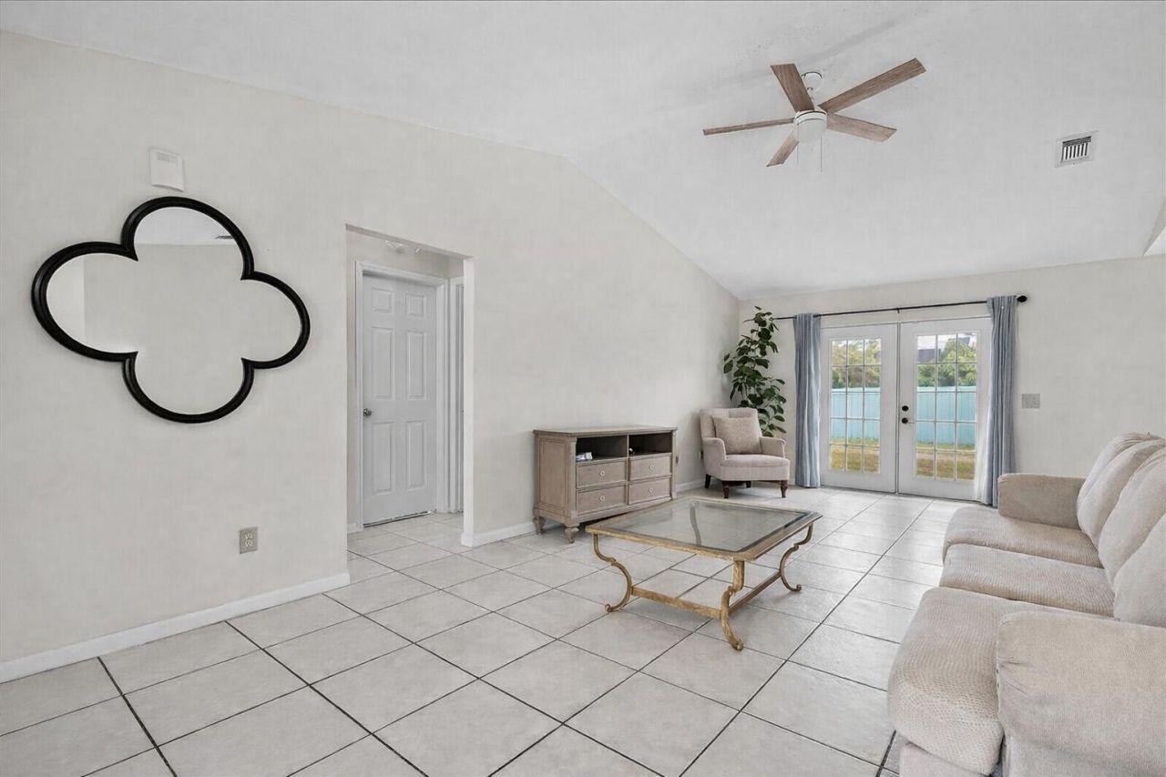 2561 SE Jason Avenue, Port Saint Lucie, FL 34952 Photo