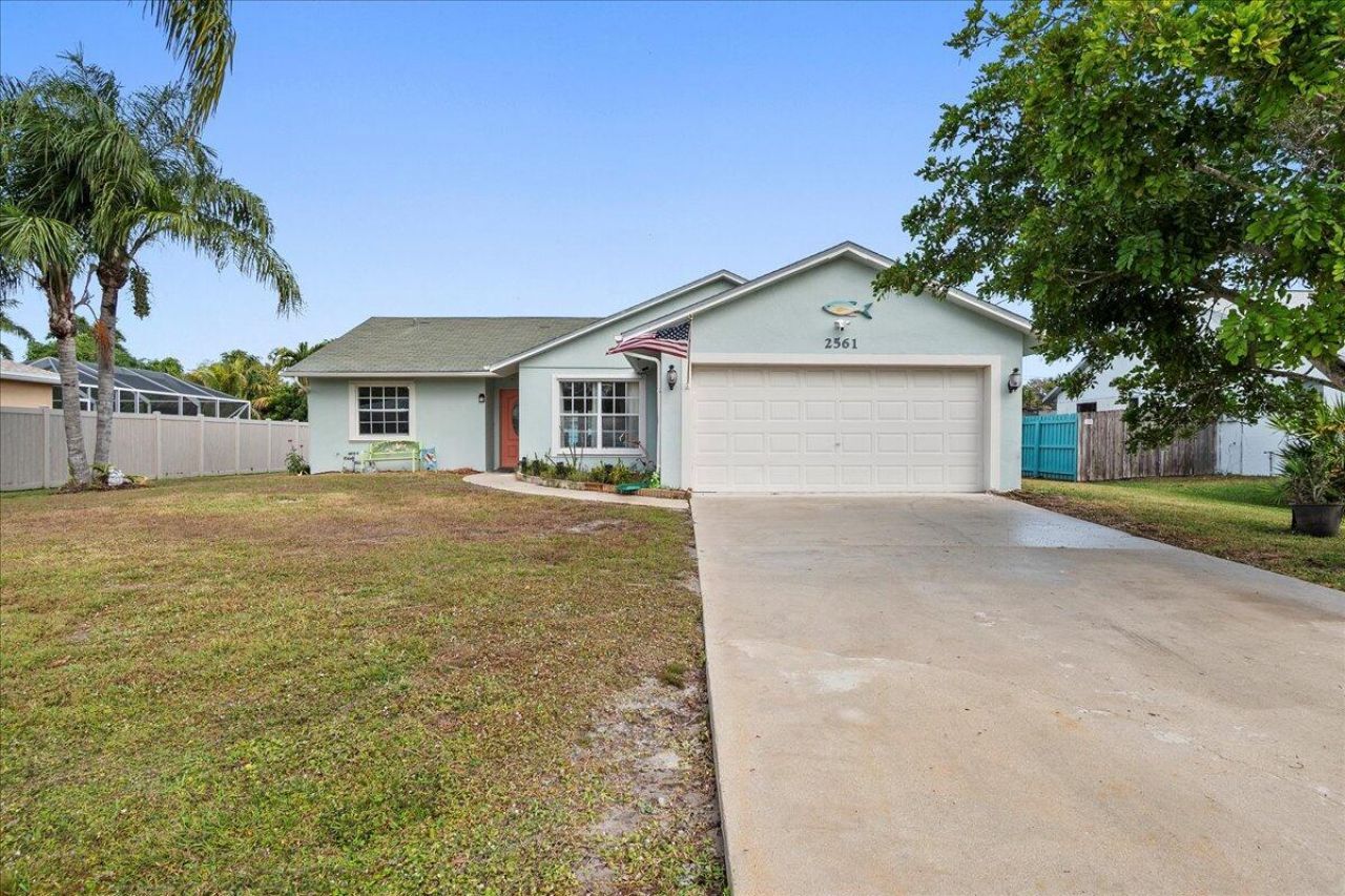 2561 SE Jason Avenue, Port Saint Lucie, FL 34952 Photo