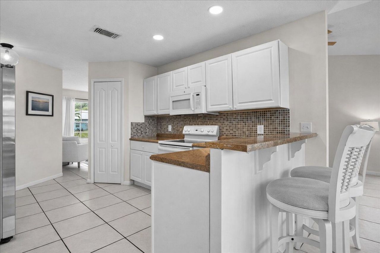 2561 SE Jason Avenue, Port Saint Lucie, FL 34952 Photo